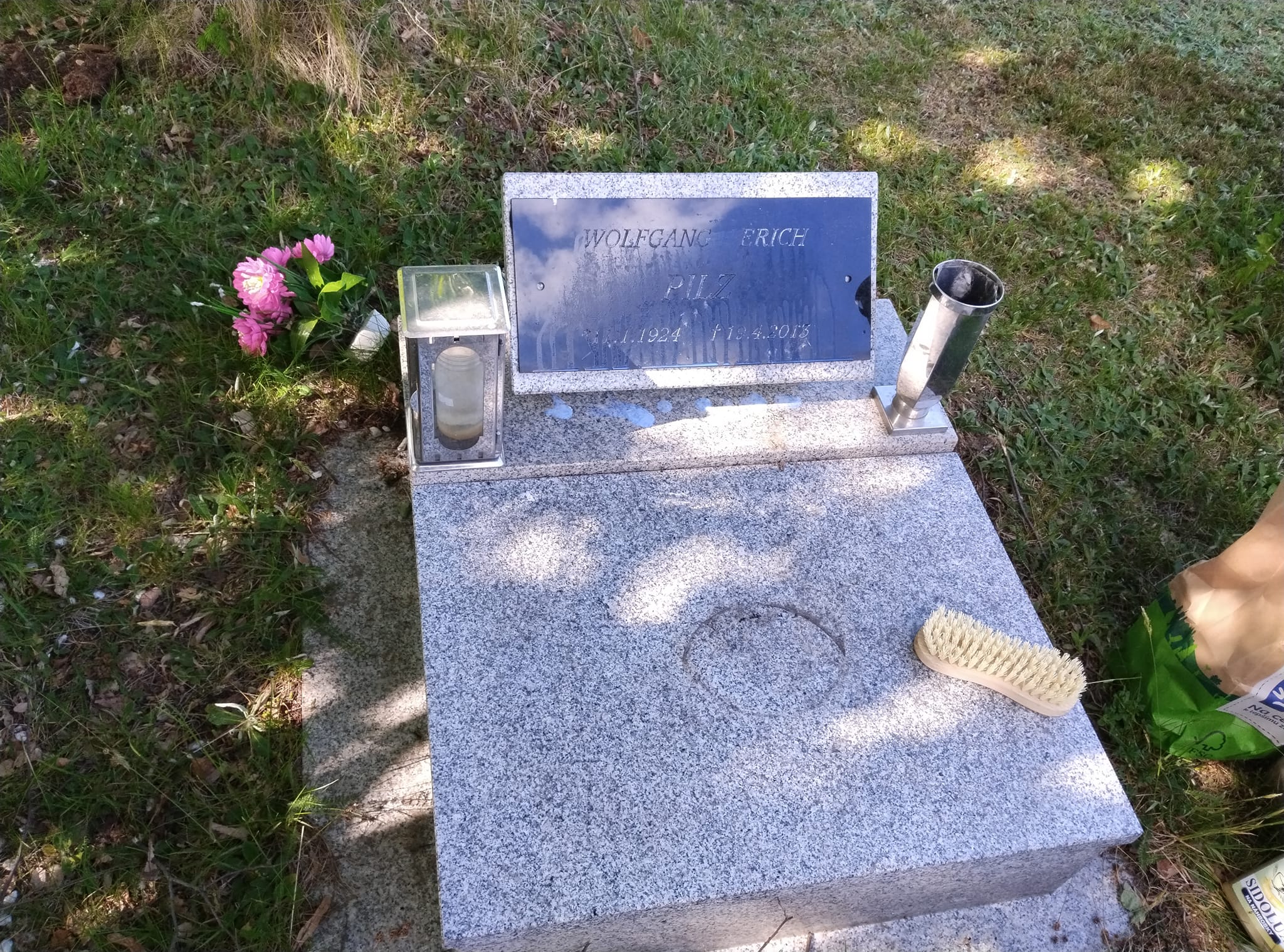 náhrobek p. Pilze 