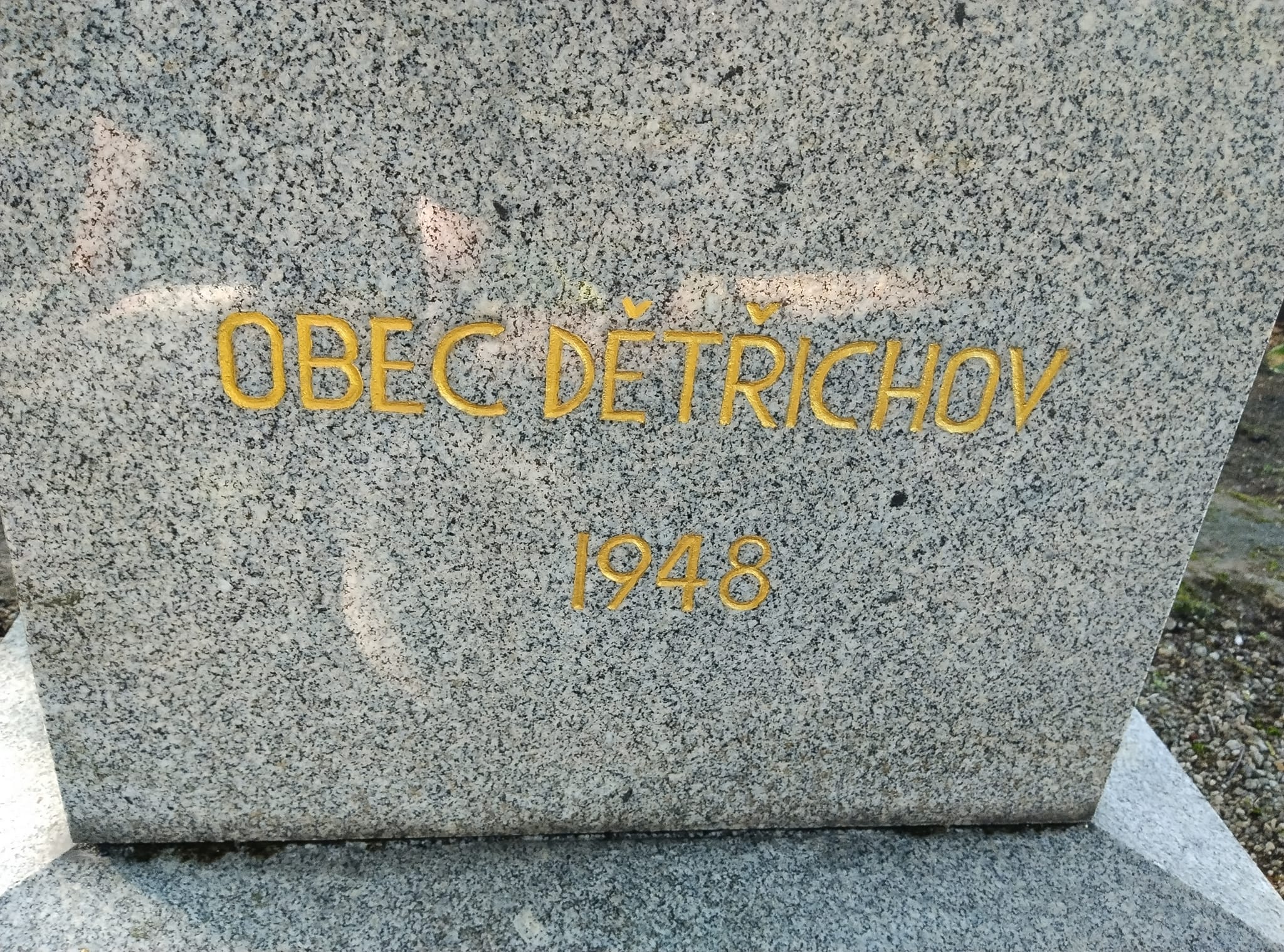zlacení